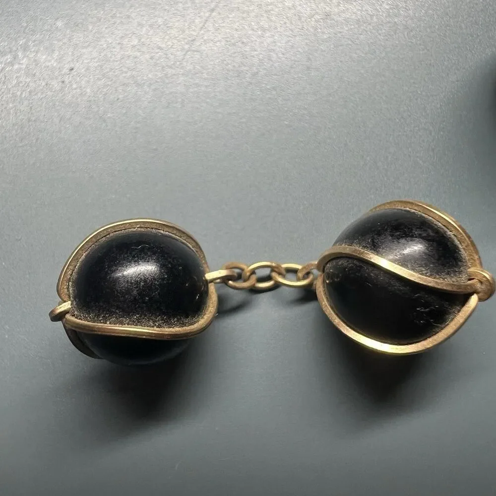 Vintage Mid Century Double Sided Wire Wrapped Black Bead Cufflinks Tie Bar Set